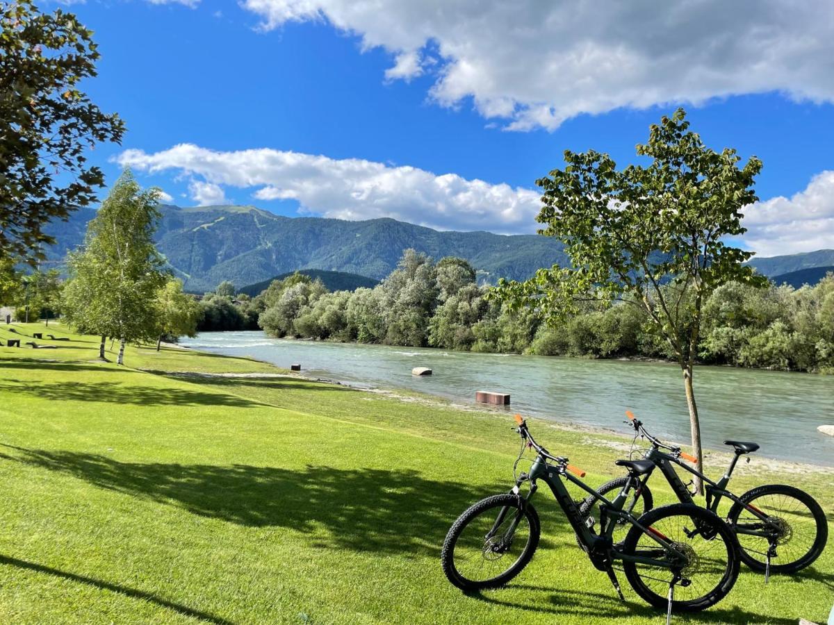 Bed&Bike Bruneck - Brunico Hotel Ngoại thất bức ảnh